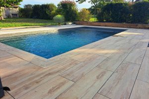 Piscine effet bois - Chatel Granulats