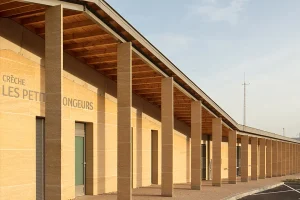 Salle des fêtes et crèche de Anse - Studio Gardoni