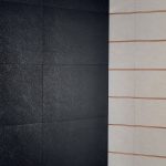 Samsara Ardoise rect 30x60 - Samsara Perle rect 30x60 - Listel Bombé Cuivre 0,7x45