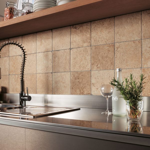 Keramische tegels travertijn look