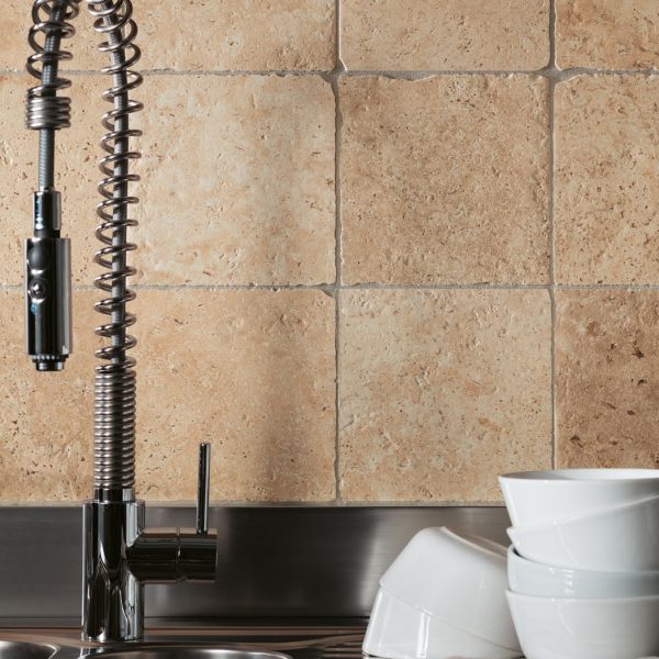 Travertijn effect tegels