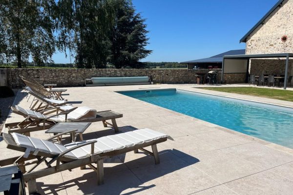 Terras met travertin-look