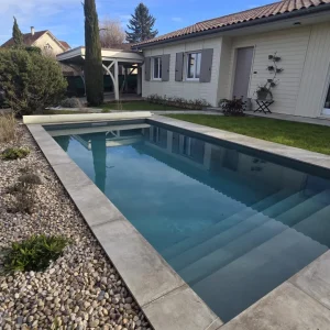 Zwembad met Château - Bazzoli Paysagiste